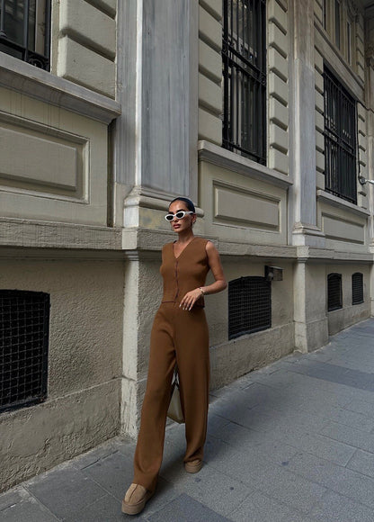 Lässiger Zweiteiler aus Weste und Hose