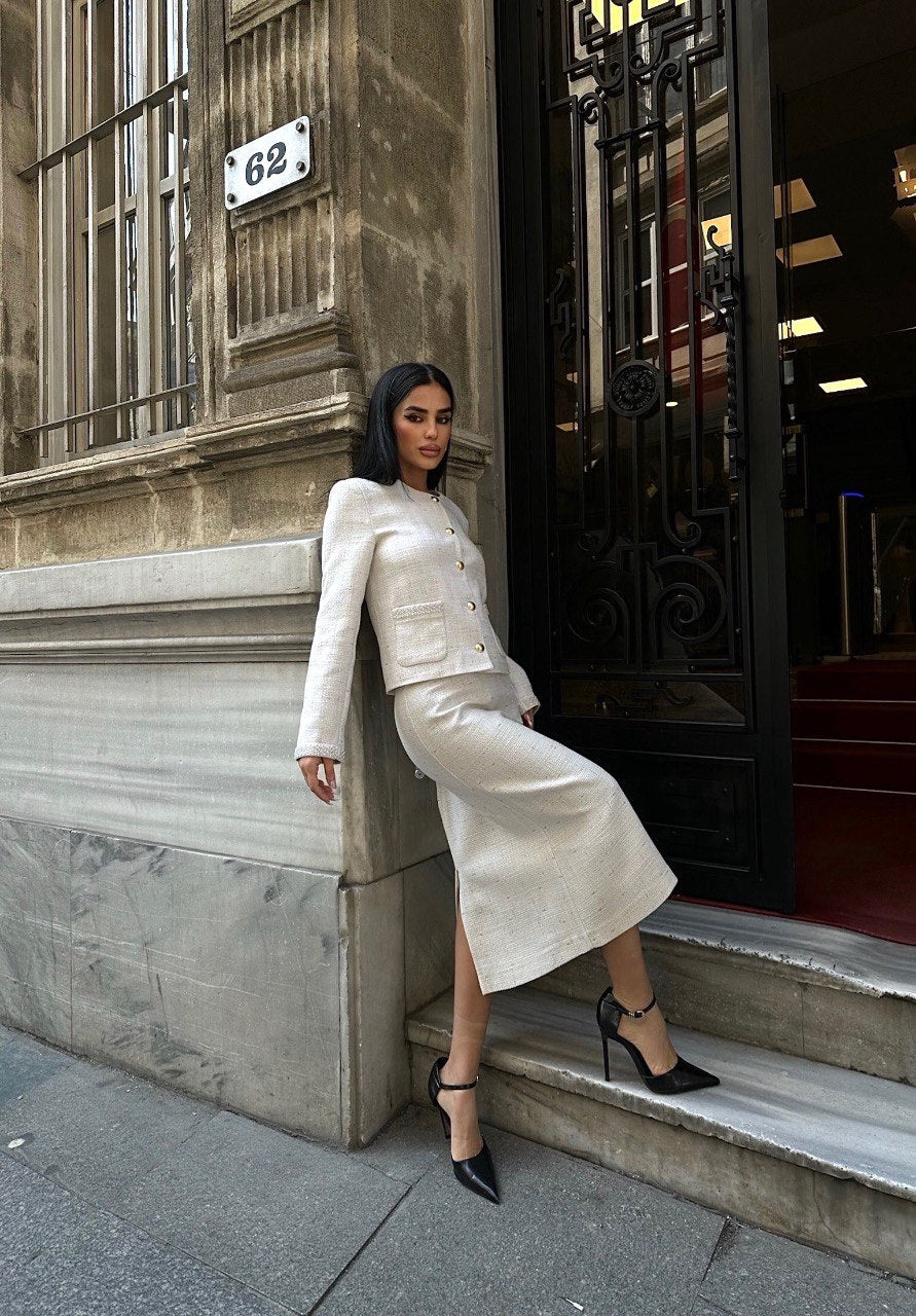 Zweiteiler im Bouclé-Look