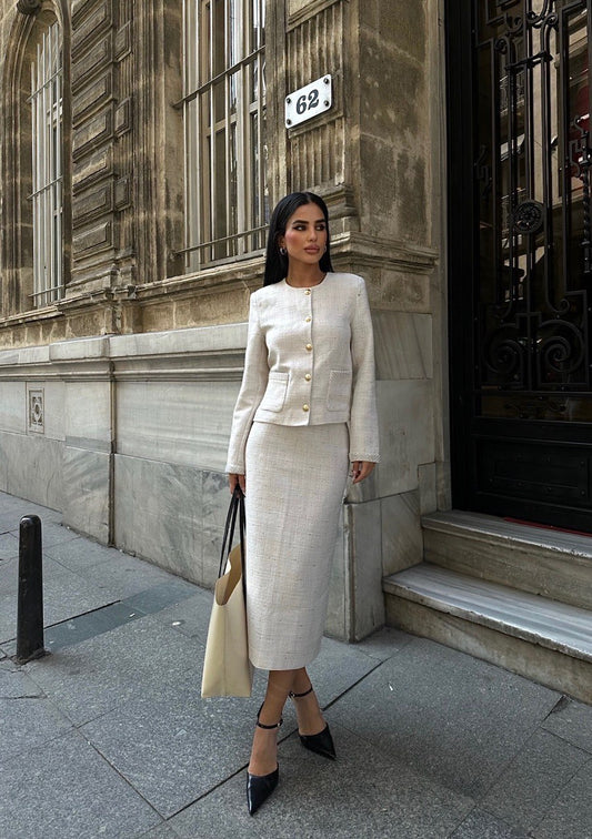 Zweiteiler im Bouclé-Look